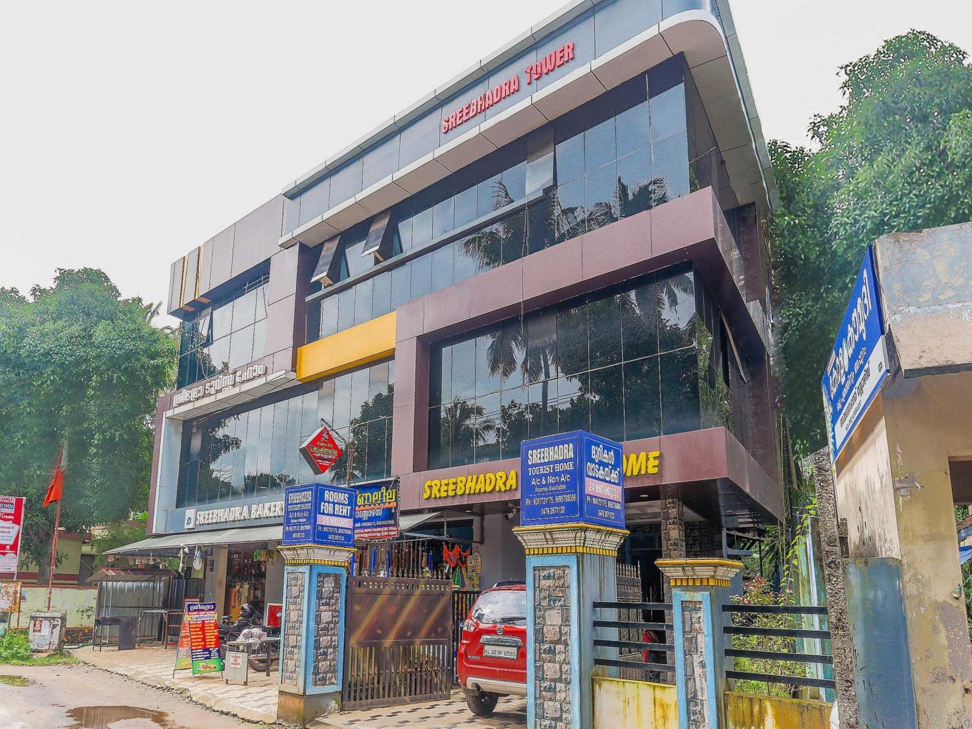 Hotel O Sree Bhadra Tourist Home Kollam Exterior foto